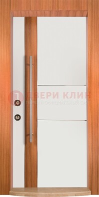 Белая входная дверь c МДФ панелью ЧД-09 в частный дом в Климовске