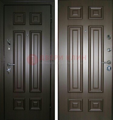Темная металлическая дверь с МДФ ДМ-136 в квартиру в Климовске