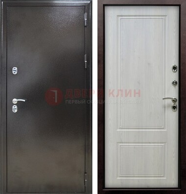 Коричневая железная дверь с МДФ ДМ-170 в Казани