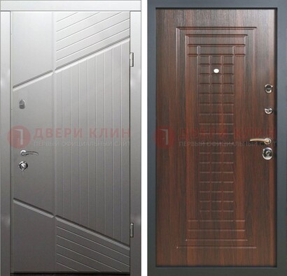 Серая металлическая дверь с панелями МДФ в квартиру ДМ-431 в Климовске