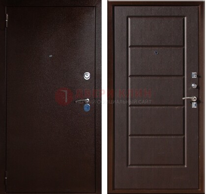 Темная входная дверь с порошковым окрасом ДП-113 в Климовске