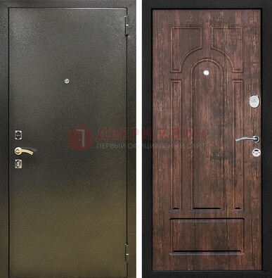 Темно-серая металлическая дверь с порошковым покрытием и МДФ коричневая ДП-292 в Климовске