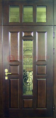 Парадная дверь со стеклянными вставками и ковкой ДПР-1 в офисное здание в Климовске