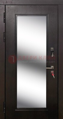Коричневая железная дверь со стеклом для дома ДС-23 в Климовске