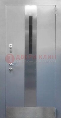 Серая металлическая дверь со стеклом ДС-74 в Климовске