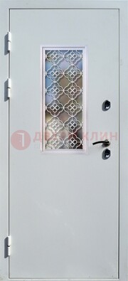 Серая металлическая дверь со стеклом и ковкой ДС-75 в Климовске