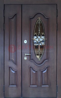 Темная металлическая дверь Винорит со стеклом и ковкой ДСК-239 в Климовске