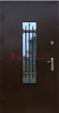 Надежная металлическая дверь со стеклом и ковкой ДСК-47 в Климовске