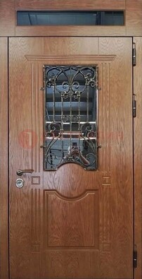 Металлическая входная дверь со стеклом и ковкой для дома ДСК-96 в Климовске